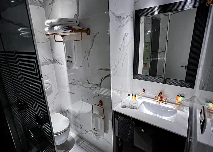 Otel Anahita Boutique