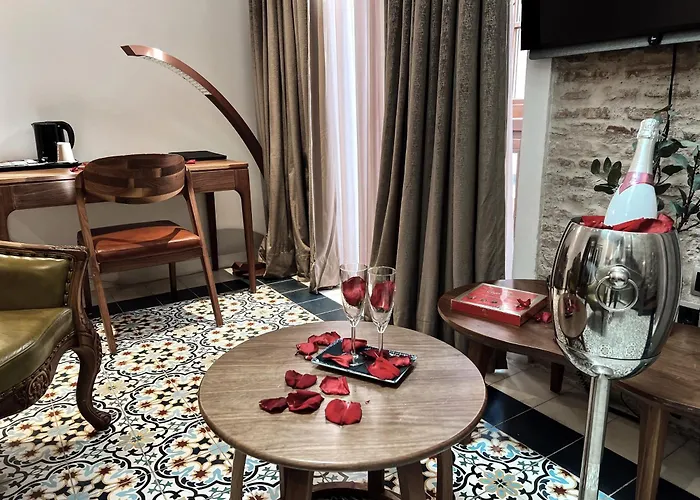 Otel Anahita Boutique 4*